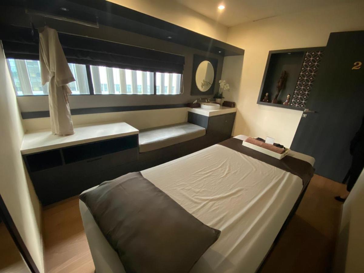 Hotel Grandhika Iskandarsyah Джакарта Экстерьер фото