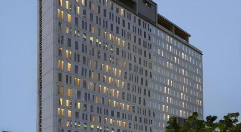 Hotel Grandhika Iskandarsyah Джакарта Экстерьер фото
